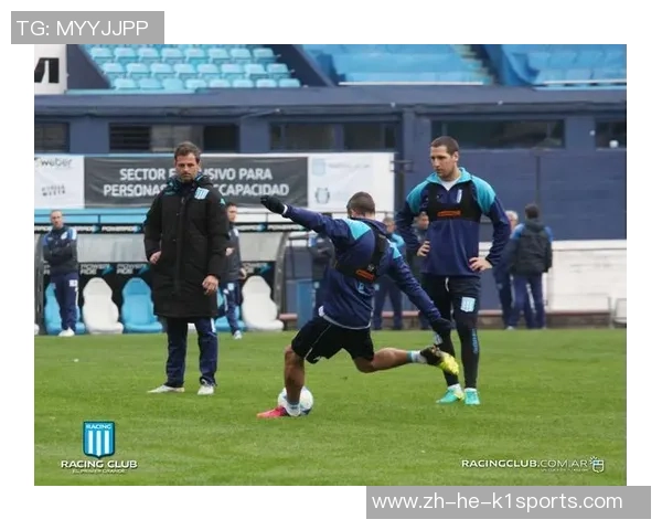 阿根廷青年人队迎战阿尔多西维力争主场胜利展现实力